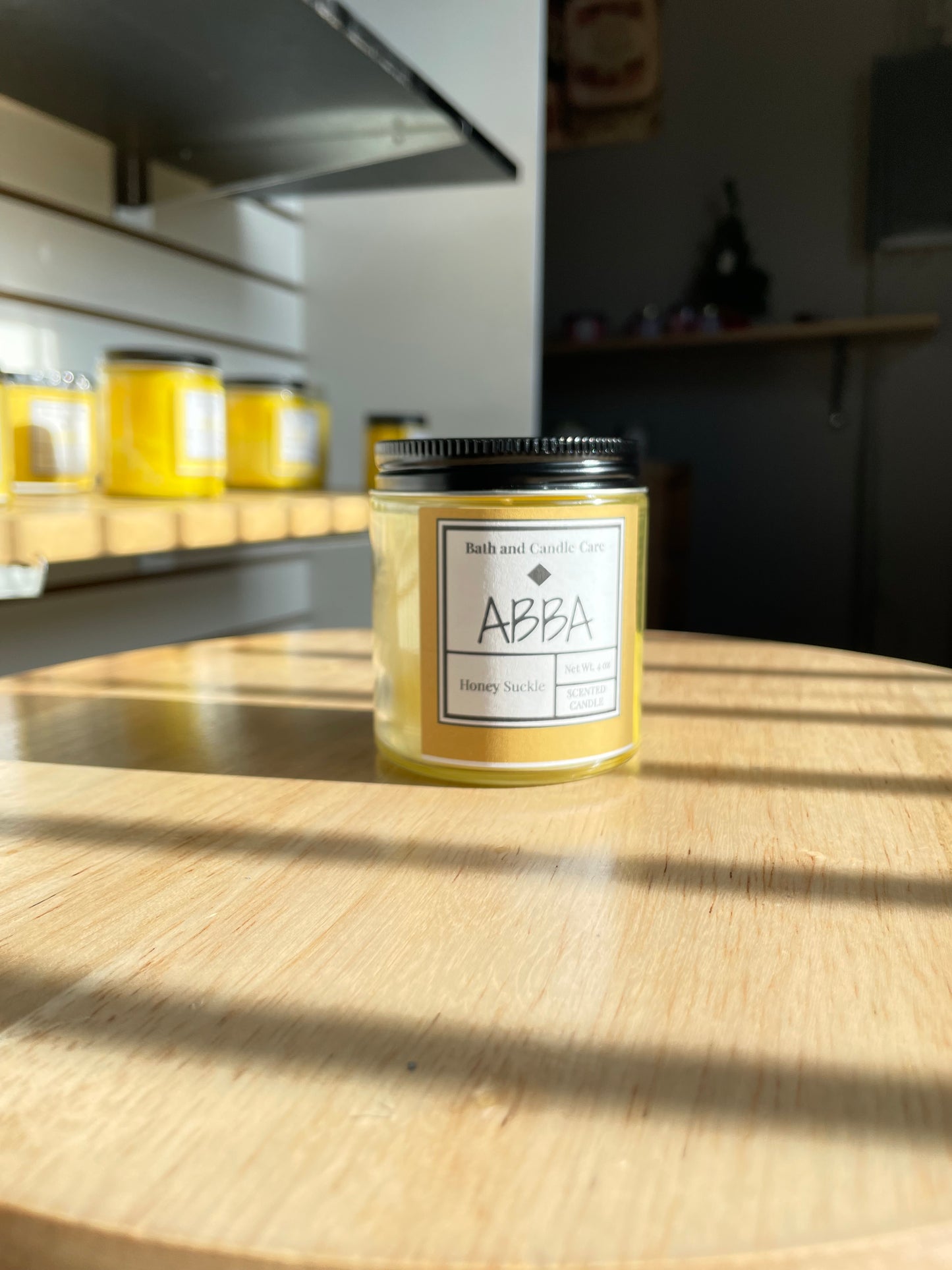 Honey Suckle Scented Candle